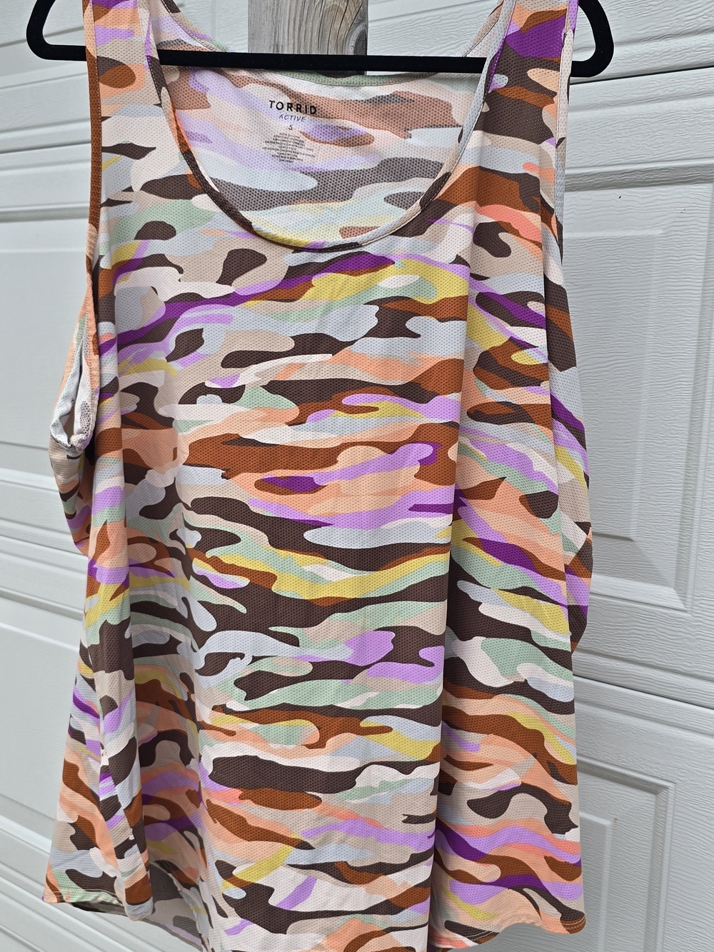 torrid Active Multicolor Camo-Stripe Scoop Tank